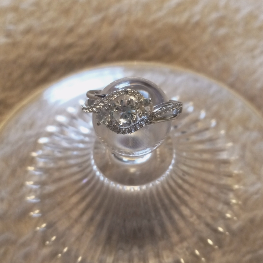White sapphire sterling silver ring